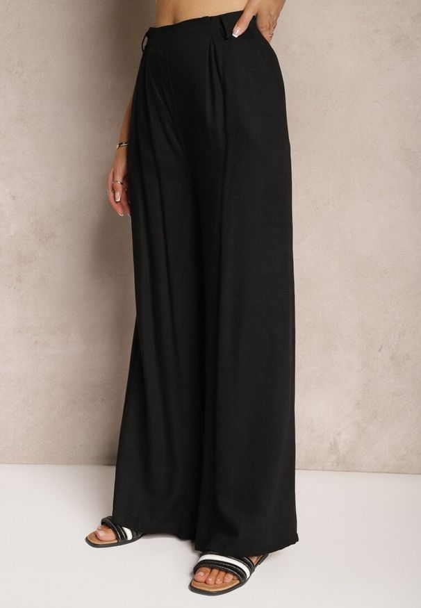 Renee - Czarne Szerokie Spodnie z Lnem i Bawełną o Kroju Palazzo High Waist Vikaela. Okazja: na co dzień. Stan: podwyższony. Kolor: czarny. Materiał: bawełna, len. Styl: elegancki, casual
