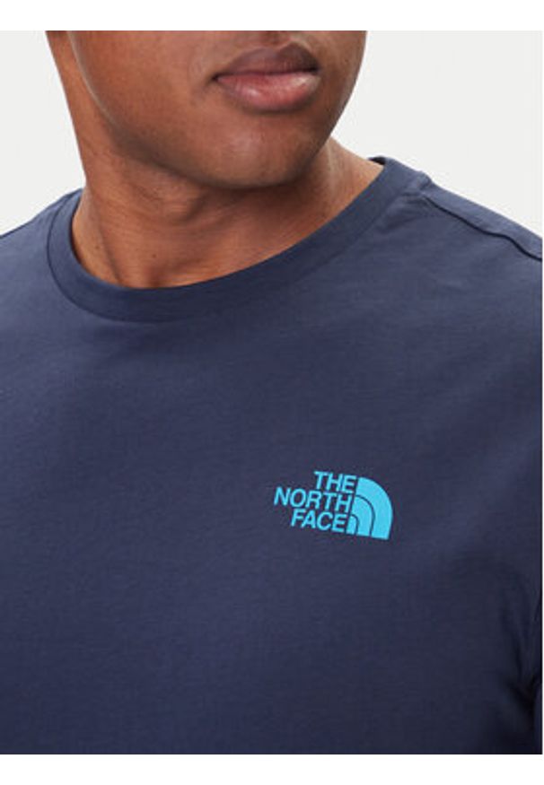 The North Face T-Shirt Redbox NF0A87NP Granatowy Regular Fit. Kolor: niebieski. Materiał: bawełna