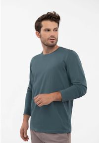 Volcano - Denimowy longsleeve L-HALS. Kolekcja: plus size. Materiał: włókno, materiał, dresówka, bawełna, skóra. Długość rękawa: długi rękaw. Długość: długie. Wzór: gładki, aplikacja. Sezon: zima, wiosna, jesień, lato. Styl: klasyczny #1