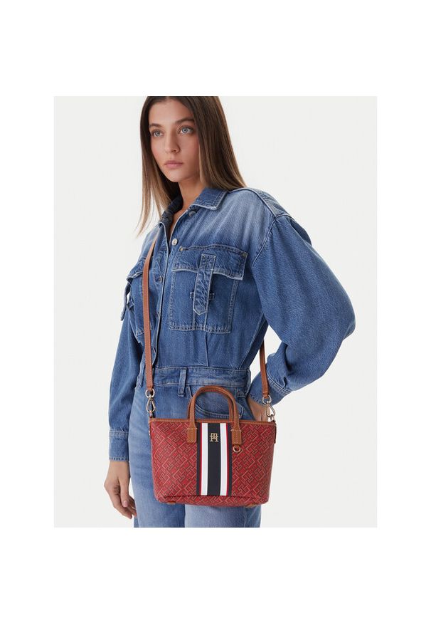 TOMMY HILFIGER - Torebka Tommy Hilfiger. Kolor: czerwony