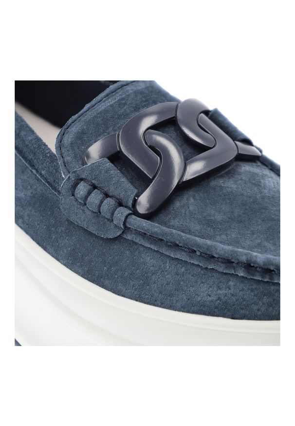 Granatowe Półbuty Filippo Wsuwane Buty Damskie Na Platformie. Okazja: do pracy, na spacer, na co dzień. Zapięcie: bez zapięcia. Kolor: niebieski. Materiał: zamsz, jeans. Obcas: na platformie. Styl: klasyczny, casual, elegancki