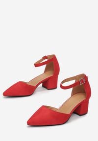 Renee - Czerwone Czółenka Waewell. Nosek buta: szpiczasty. Zapięcie: sprzączka. Kolor: czerwony. Wzór: gładki. Obcas: na słupku. Styl: elegancki, wizytowy #3