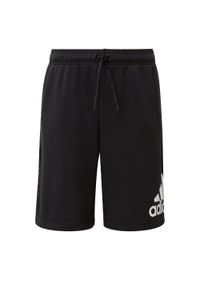 Adidas - Krótki adidas Must Haves Badge of Sport. Kolor: czarny, biały, wielokolorowy. Długość: krótkie #1