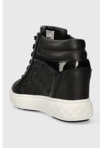 Guess sneakersy ROXANA kolor czarny FL8ROX LEA12. Nosek buta: okrągły. Kolor: czarny. Materiał: guma. Obcas: na koturnie #2