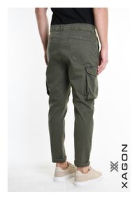 Xagon Man Spodnie | A2503 2CR4076 | Mężczyzna | Zielony. Okazja: na co dzień. Kolor: zielony. Materiał: elastan, bawełna. Styl: vintage, casual
