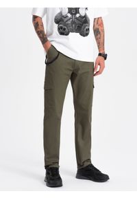 Ombre Clothing - Spodnie męskie z kieszeniami cargo i ściągaczem na dole nogawki - ciemnooliwkowe V1 OM-PACG-0189 - XXL. Kolor: oliwkowy. Materiał: bawełna, elastan #4