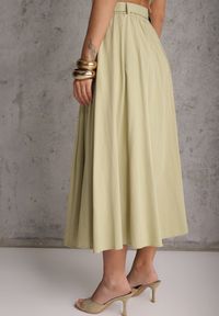 Renee - Zielona Rozkloszowana Spódnica z Kieszonkami i Paskiem z Klamrą Qualea. Okazja: na co dzień. Kolor: zielony. Materiał: wiskoza, bawełna, materiał. Styl: casual, elegancki #8