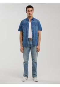 Big-Star - Koszula męska jeansowa z krótkim rękawem niebieska Short Sleeve Western 377. Kolor: niebieski. Materiał: jeans. Długość rękawa: krótki rękaw. Długość: krótkie. Sezon: lato. Styl: wizytowy