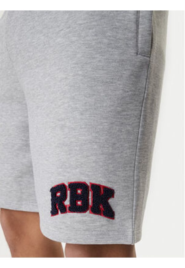 Reebok Szorty sportowe Braddish RK25559CCM Szary Relaxed Fit. Kolor: szary. Materiał: syntetyk. Styl: sportowy