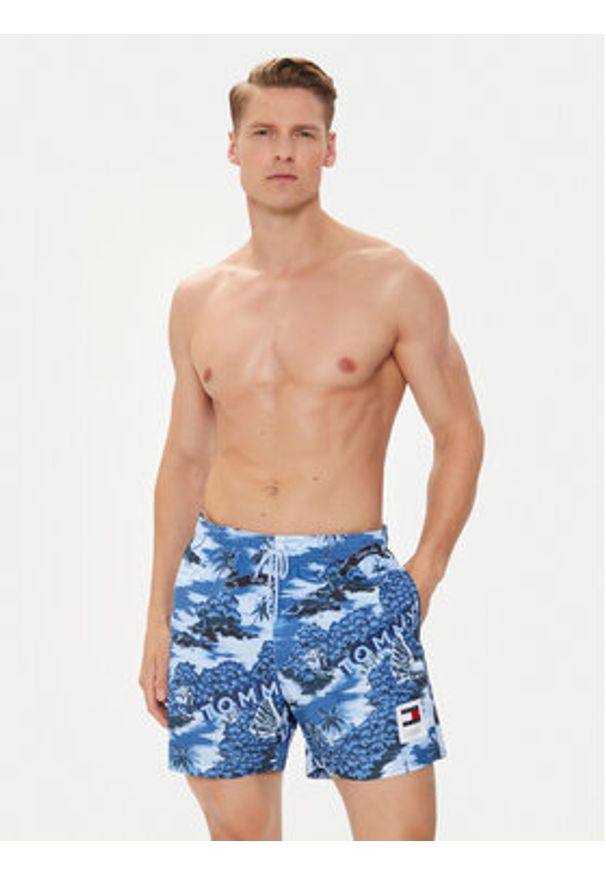 TOMMY HILFIGER - Tommy Hilfiger Szorty kąpielowe UM0UM03150 Niebieski Regular Fit. Kolor: niebieski. Materiał: syntetyk