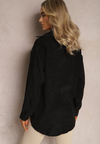 Renee - Czarna Koszula ze Sztruksowego Materiału na Guziczki Rhiawen. Okazja: na co dzień. Kolor: czarny. Materiał: materiał, sztruks. Styl: casual #4