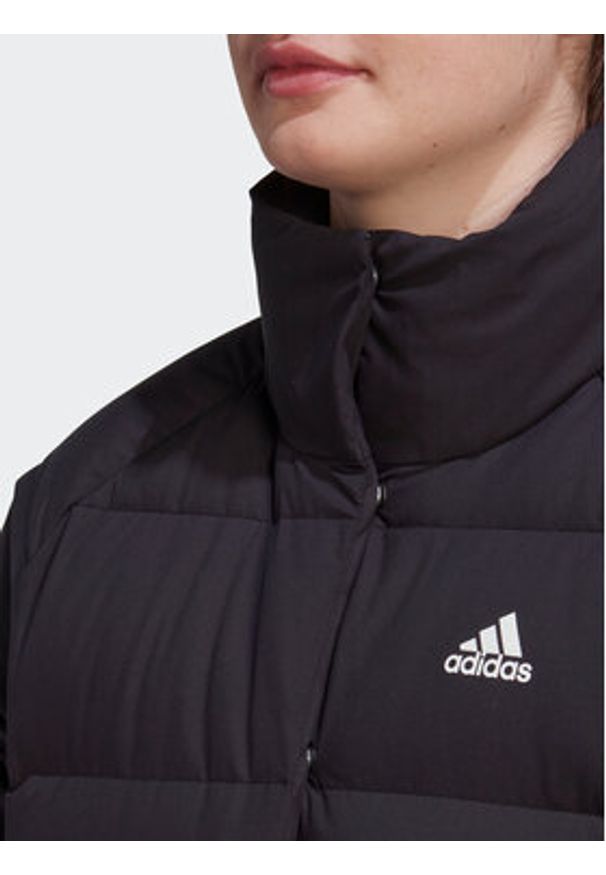 Adidas - adidas Kurtka puchowa Helionic Relaxed Down HG8696 Czarny Loose Fit. Kolor: czarny. Materiał: syntetyk