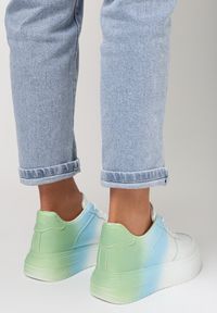 Born2be - Biało-Zielone Sneakersy Thelialla. Kolor: biały. Materiał: jeans. Szerokość cholewki: normalna. Sezon: wiosna