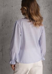 Renee - Niebieska Bawełniana Koszula z Falbanką i Haftem Ostorea. Okazja: na co dzień. Kolor: niebieski. Materiał: bawełna. Wzór: haft. Styl: casual, elegancki #2