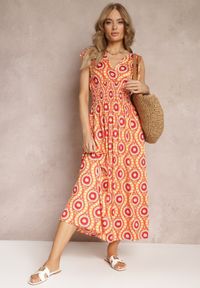 Renee - Pomarańczowa Rozkloszowana Sukienka z Wiskozy w Fantazyjny Print Karlene. Kolor: pomarańczowy. Materiał: wiskoza. Wzór: nadruk. Styl: wakacyjny. Długość: maxi