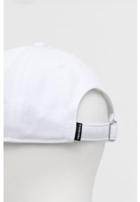 Converse czapka kolor biały z aplikacją. Kolor: biały. Wzór: aplikacja