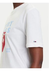 Tommy Jeans T-Shirt Strawberry DW0DW20894 Biały Relaxed Fit. Kolor: biały. Materiał: bawełna #2