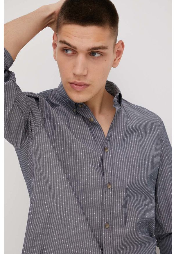 Tom Tailor koszula bawełniana męska kolor szary slim z kołnierzykiem button-down. Typ kołnierza: button down. Kolor: szary. Materiał: bawełna