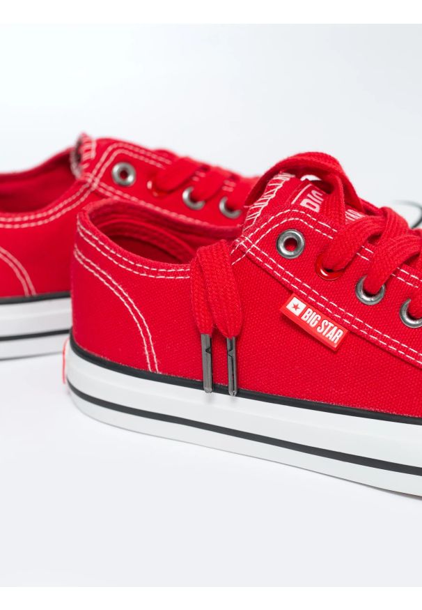 Big-Star - Trampki męskie niskie czerwone JJ174609 603. Kolor: czerwony. Materiał: jeans, skóra. Styl: klasyczny, sportowy