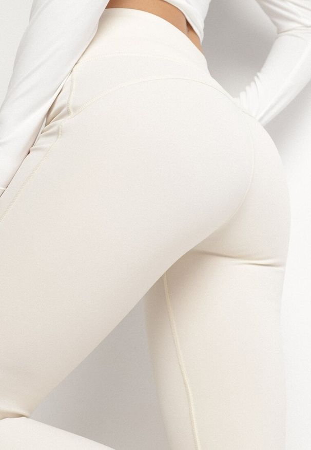 Born2be - Beżowe Legginsy Dzwony z Wysokim Stanem Ediviela. Okazja: na co dzień. Stan: podwyższony. Kolor: beżowy. Styl: casual