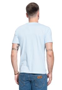 Lee - MĘSKI T-SHIRT LEE LEE JEANS TEE SKY BLUE L65LFENR. Kolor: niebieski. Materiał: jeans #6