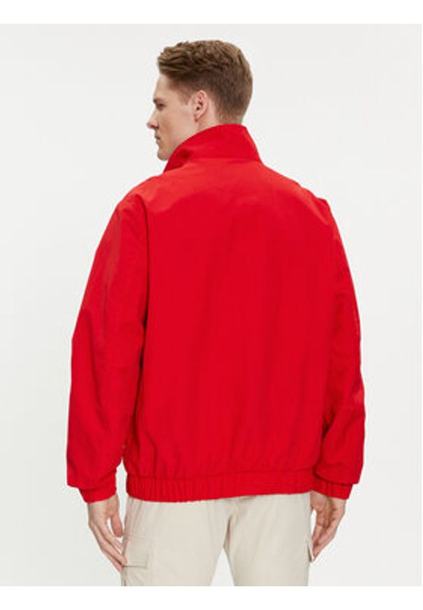 Tommy Jeans Kurtka bomber Essential DM0DM17982 Czerwony Regular Fit. Kolor: czerwony. Materiał: syntetyk