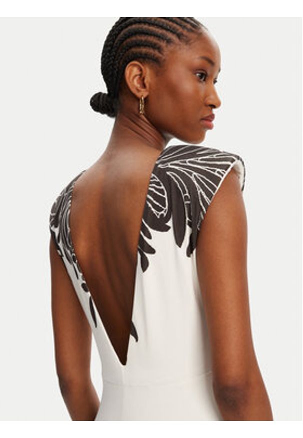 ACCESS FASHION Sukienka wieczorowa 53-3311-052 Biały Slim Fit. Kolor: biały. Materiał: syntetyk. Styl: wizytowy