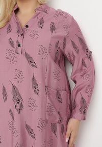 Born2be - Ciemnoróżowa Sukienka Szmizjerka z Guzikami przy Dekolcie z Podwijanymi Rękawami Ketella. Okazja: do pracy, na co dzień. Kolor: różowy. Wzór: aplikacja. Typ sukienki: szmizjerki. Styl: elegancki, casual, sportowy, klasyczny #4