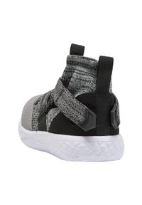 Buty do chodzenia dla dzieci Hummel terrafly knit. Kolor: wielokolorowy, niebieski, szary. Sport: turystyka piesza