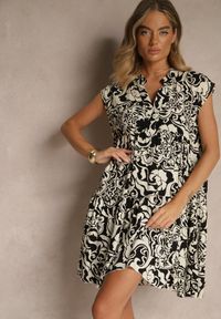 Renee - Czarna Sukienka Oversize z Bawełny z Ornamentnym Wzorem Folazea. Okazja: na co dzień. Kolor: czarny. Materiał: bawełna. Sezon: lato. Typ sukienki: oversize. Styl: elegancki, casual #4