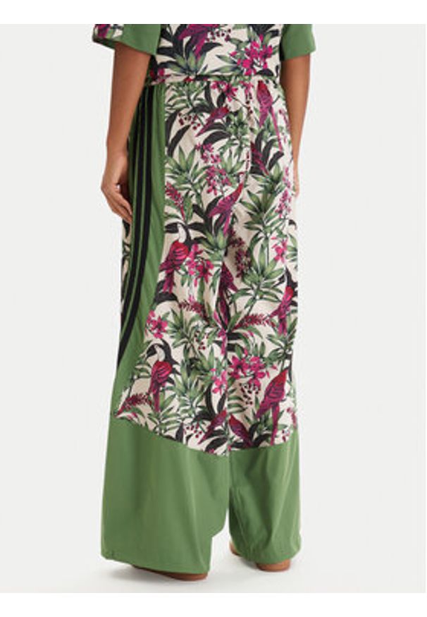 Adidas - adidas Spodnie dresowe Farm Rio Premium KD4642 Zielony Loose Fit. Kolor: zielony. Materiał: syntetyk