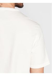 United Colors of Benetton - United Colors Of Benetton T-Shirt 32FMU103J Biały Regular Fit. Kolor: biały. Materiał: bawełna