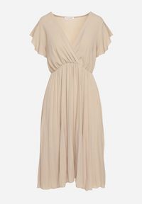 Born2be - Beżowa Plisowana Sukienka z Kopertowym Dekoltem i Gumką w Talii Waretta. Typ kołnierza: dekolt kopertowy. Kolor: beżowy. Typ sukienki: kopertowe. Styl: elegancki #2