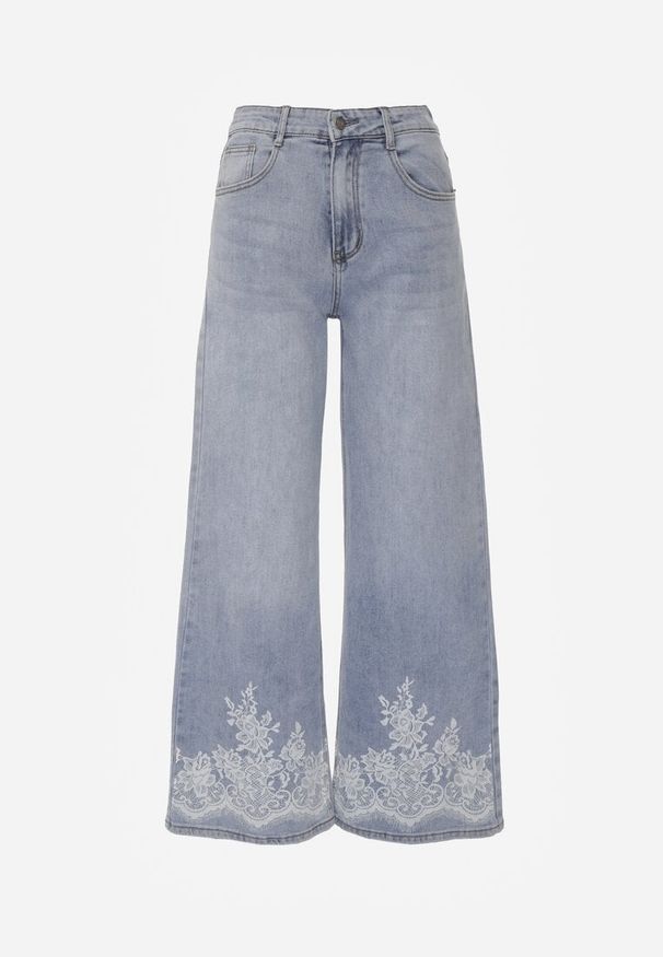 Renee - Niebieskie Jeansy Szerokie w Stylu Boho z Ozdobnym Nadrukiem na Nogawkach Endippe. Kolor: niebieski. Wzór: nadruk. Styl: boho