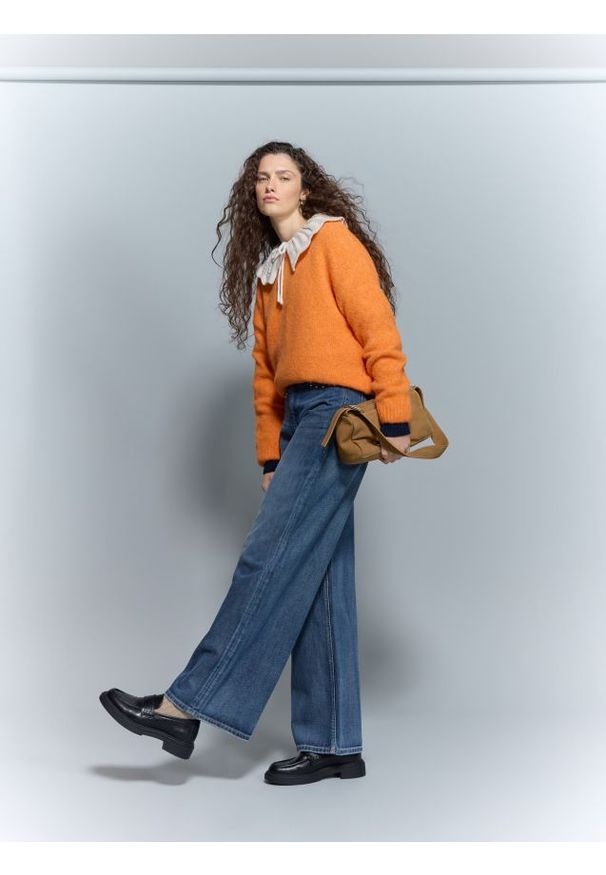 Reserved - Jeansy wide leg z aplikacją - indigo jeans. Wzór: aplikacja