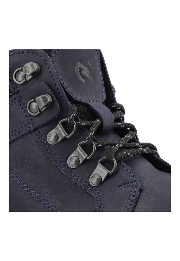 Botki damskie Nagaba, ze skóry naturalnej i na solidnej podeszwie, granatowe, 092 Crazy. Okazja: na spacer, na co dzień. Kolor: niebieski. Materiał: skóra. Szerokość cholewki: normalna. Sezon: zima, jesień. Styl: casual, sportowy