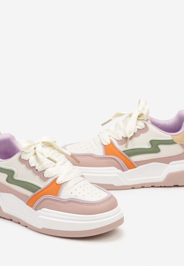 Born2be - Różowe Sneakersy na Grubej Podeszwie z Ozdobnymi Wstawkami Beriona. Nosek buta: okrągły. Zapięcie: sznurówki. Kolor: beżowy. Materiał: materiał. Obcas: na obcasie. Wysokość obcasa: niski