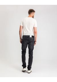 Męskie Spodnie Jeansowe Mustang Style Oregon Tapered Denim Black 1017124 4000 800. Okazja: na co dzień. Stan: obniżony. Styl: elegancki, casual #4
