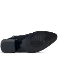 Marco Shoes Czarne botki z naturalnego zamszu z dodatkiem lakieru. Kolor: czarny. Materiał: zamsz, lakier #5