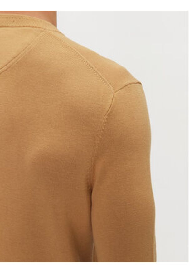 Timberland Sweter TB0A2BMM Beżowy Regular Fit. Kolor: beżowy. Materiał: bawełna