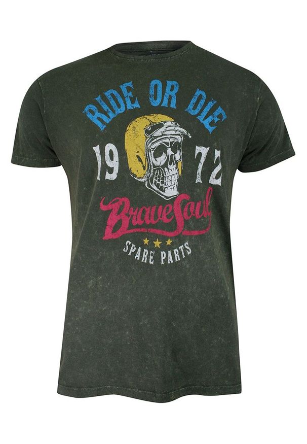 Brave Soul - T-Shirt (Koszulka) Oliwkowy z Nadrukiem, Czaszka w Kasku, Okrągły Dekolt, Krótki Rękaw -BRAVE SOUL. Okazja: na co dzień. Kolor: oliwkowy. Materiał: bawełna. Długość rękawa: krótki rękaw. Długość: krótkie. Wzór: nadruk. Sezon: lato, wiosna. Styl: casual