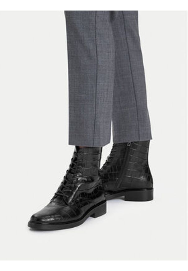 Gino Rossi Trzewiki C-ADELE-25217 Czarny. Kolor: czarny. Materiał: skóra