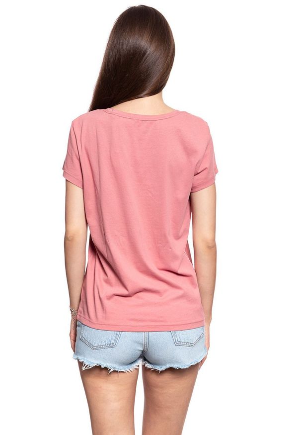 Mustang - MUSTANG T SHIRT DAMSKI Alina C Print Canyon Rose 1008945 8187. Wzór: nadruk