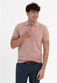 Volcano - Dzianinowa polówka O-MORO. Okazja: na co dzień. Typ kołnierza: polo. Materiał: dzianina. Wzór: moro. Styl: casual, elegancki, klasyczny #1