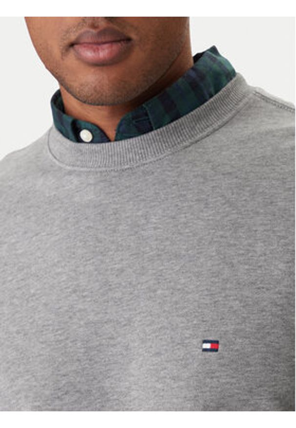 TOMMY HILFIGER - Tommy Hilfiger Bluza Essential MW0MW37237 Szary Regular Fit. Kolor: szary. Materiał: bawełna