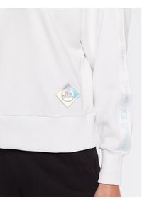 Armani Exchange Bluza 3RYM72 YJCSZ 1000 Biały Relaxed Fit. Kolor: biały. Materiał: bawełna