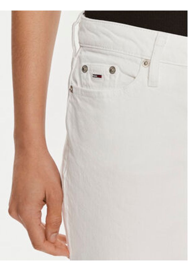Tommy Jeans Jeansy Sophie DW0DW17556 Biały Flare Fit. Kolor: biały