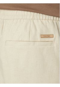 Calvin Klein Szorty materiałowe LV04LF620G Beżowy jasny Straight Fit. Kolor: beżowy. Materiał: bawełna #3