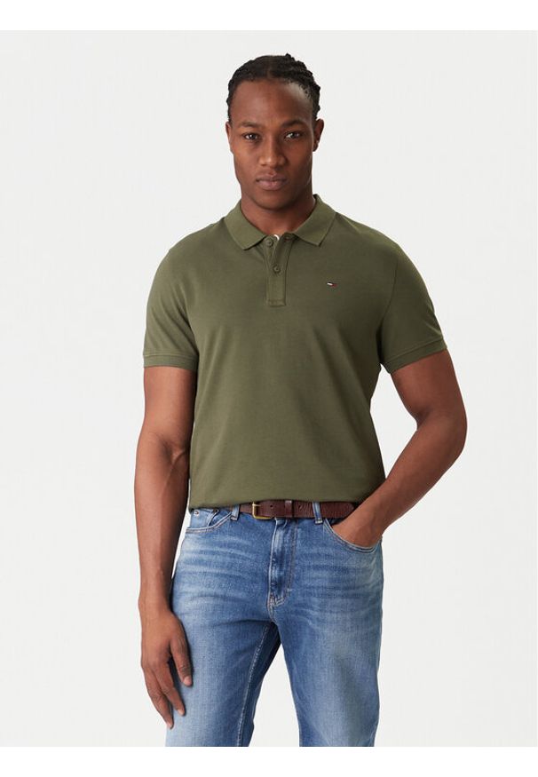 Tommy Jeans Polo DM0DM20676 Khaki Slim Fit. Typ kołnierza: polo. Kolor: brązowy. Materiał: bawełna