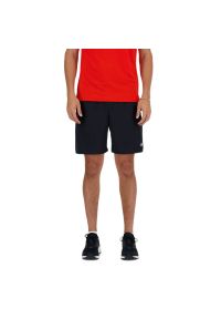 Spodenki New Balance MS41232BK - czarne. Kolor: czarny. Materiał: materiał, poliester. Sport: fitness